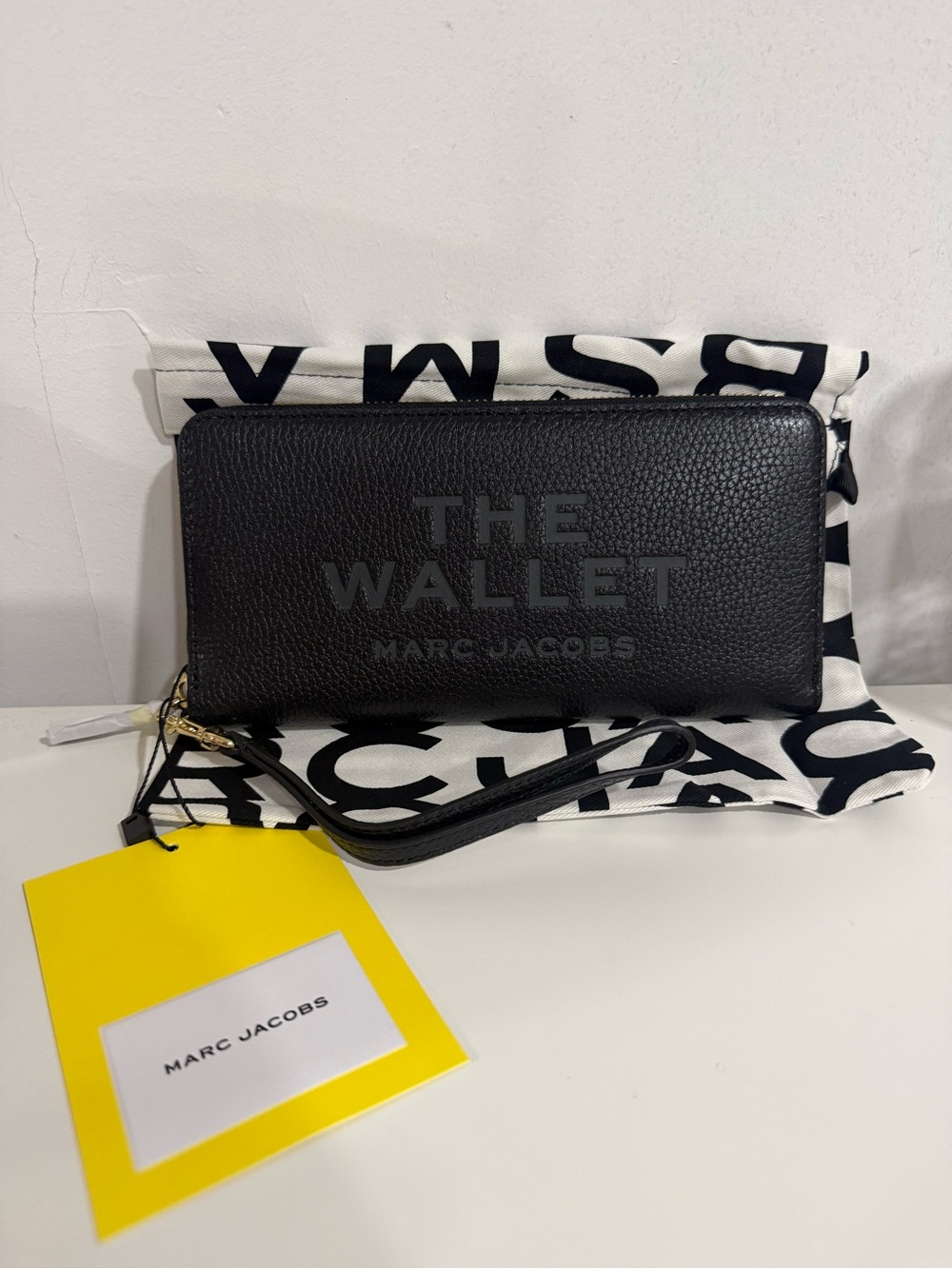NWT Marc Jacobs The Leather Continental Wallet in Black